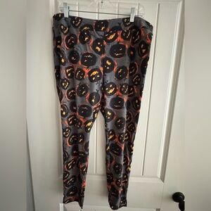 Terra & Sky Gray and Orange Leggings